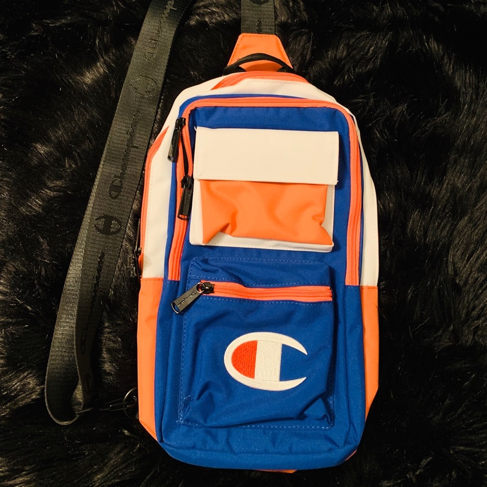 CHAMPION LIFE COLOR BLOCK SINGLE STRAP PACK